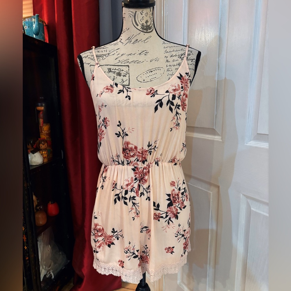 Kendall & Kylie Floral Pink Spaghetti Strap Romper